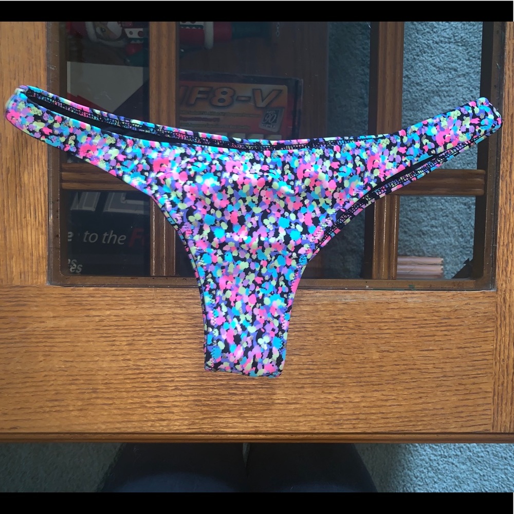 VS Swim Itsy Bottom Multicolor